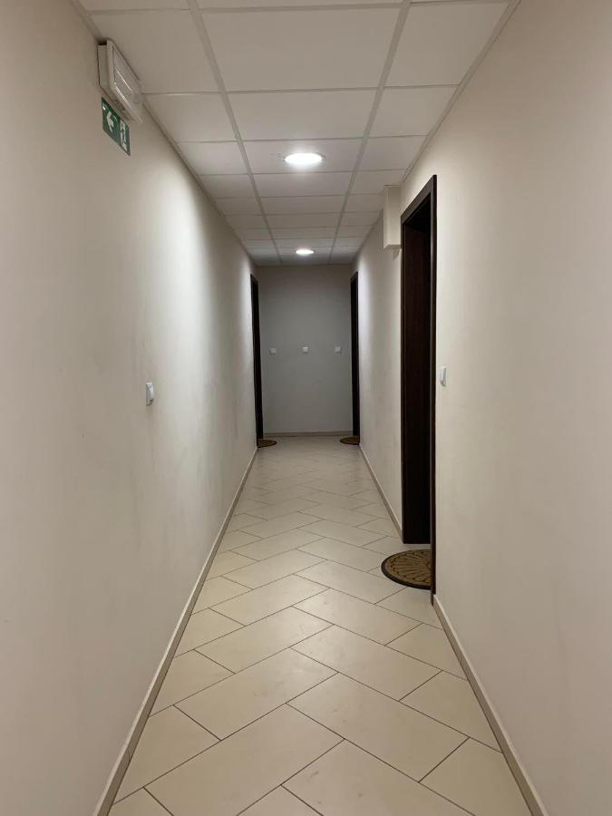 Apartament Jędrzejów Eksteriør billede